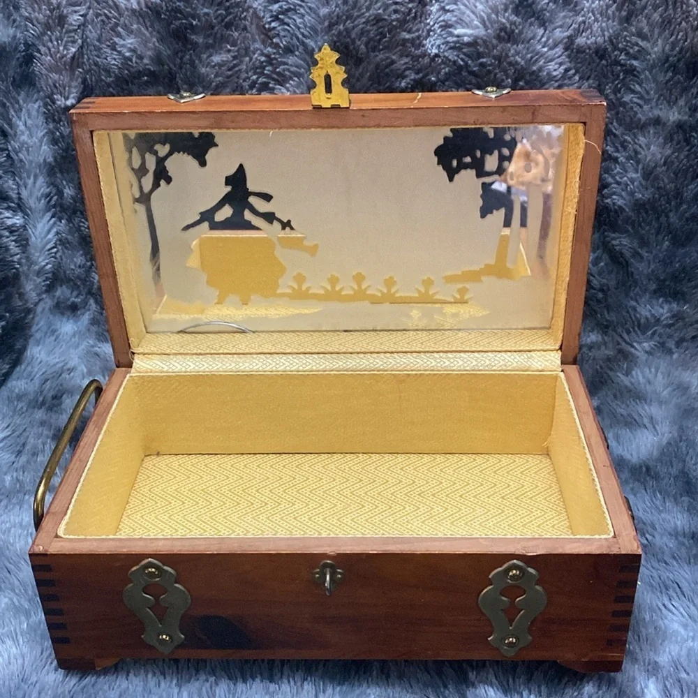 Vintage Wooden Jewelry Box with Brass Accents - Picture 5 of 16